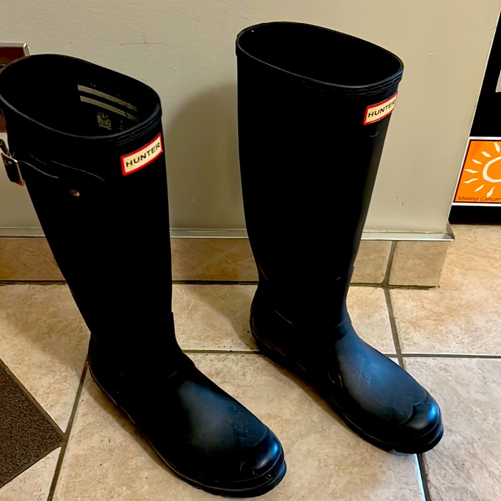Hunter rubber boots-tall